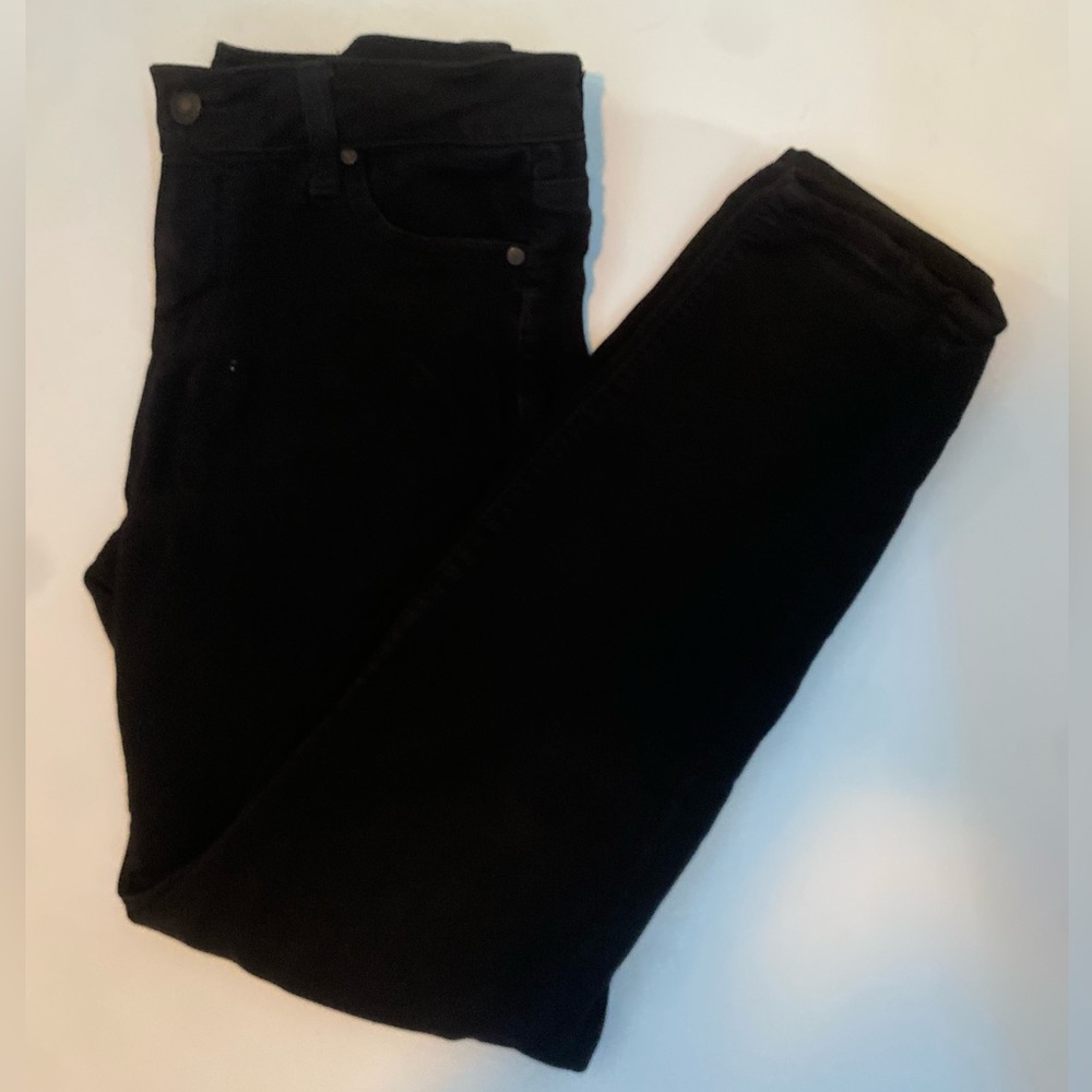 Celebrity Pink Short Mid Rise Skinny Jeggings